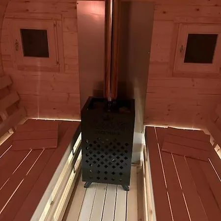 Dom Pod Lasem Villa